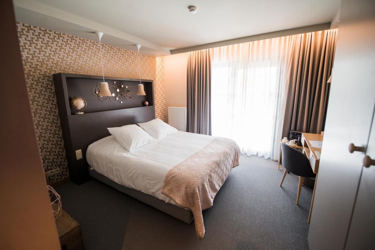 La Libellule Hotell Beauraing Eksteriør bilde