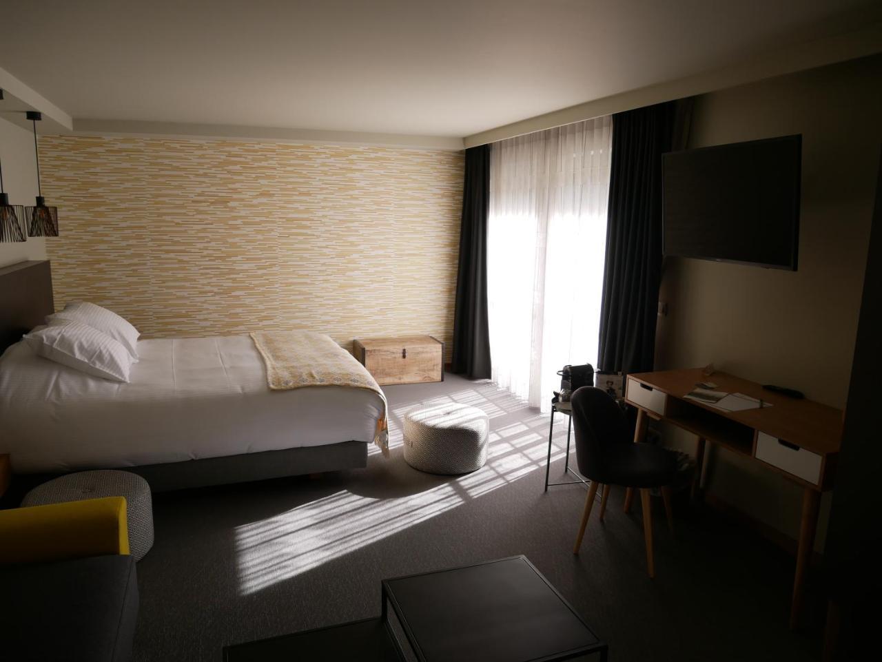 La Libellule Hotell Beauraing Eksteriør bilde