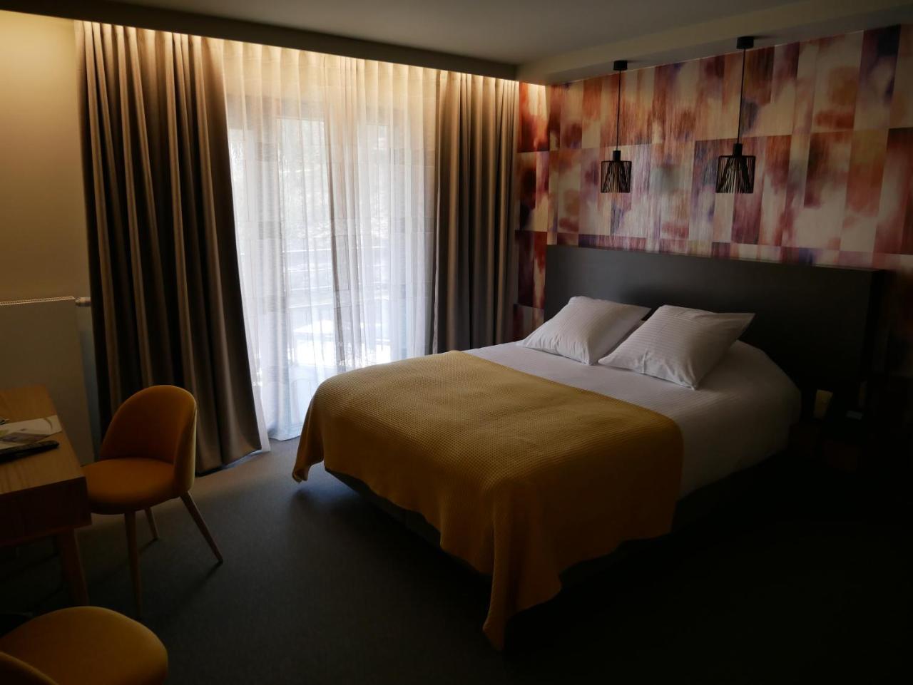 La Libellule Hotell Beauraing Eksteriør bilde