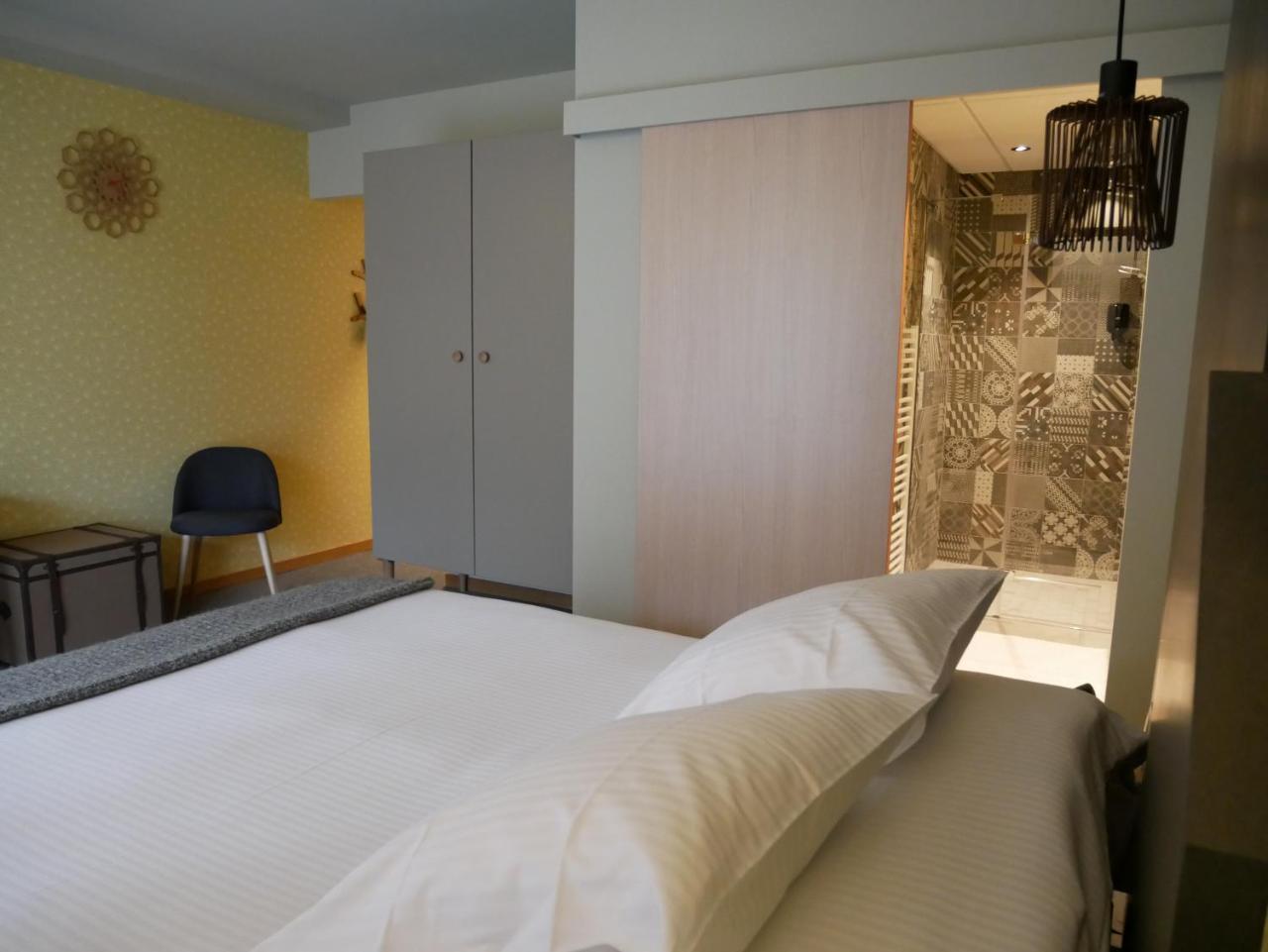 La Libellule Hotell Beauraing Eksteriør bilde