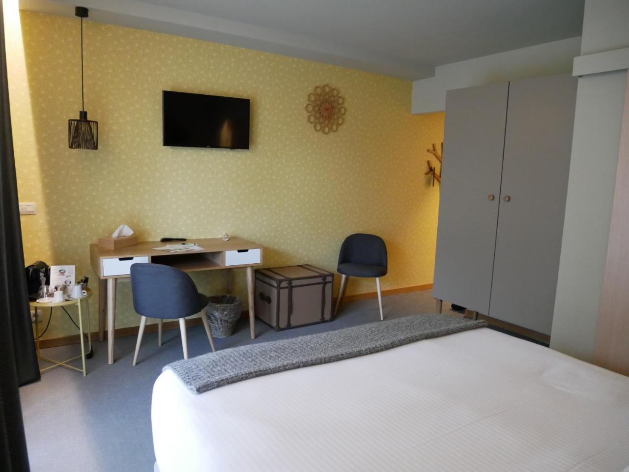 La Libellule Hotell Beauraing Eksteriør bilde